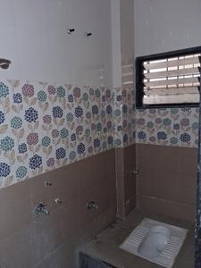 Bathroom Image of 600 Sq.ft 1 BHK Independent House for rent in Wagholi Pune for Rs. 7000