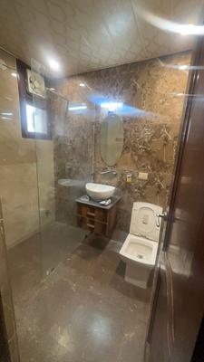 Image of 1200 Sq.ft 2 BHK Apartment / Flat for sale in Kanishka Tower, Ashoka Enclave, Faridabad for Rs. 10000000