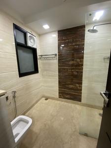 Image of 4050 Sq.ft 4 BHK Builder Floor for sale in Model Town, New Delhi for Rs. 70000000