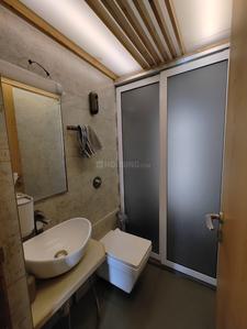 Bathroom Image of 900 Sq.ft 2 BHK Apartment / Flat for sale in Solitaire Heights, Malad West Mumbai for Rs. 18500000