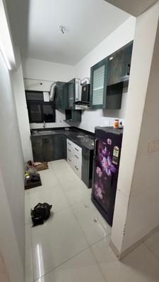 Kitchen Image of 980 Sq.ft 2 BHK Apartment / Flat for rent in Purti Iris, Naktala Kolkata for Rs. 32000