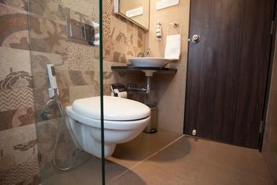 Bathroom Image of 1380 Sq.ft 3 BHK Apartment / Flat for sale in Adani Western Heights Phase 1, Andheri West Mumbai for Rs. 49000000