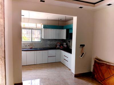 Kitchen Image of 1600 Sq.ft 3 BHK Apartment / Flat for sale in Hasanganj Lucknow for Rs. 11200000