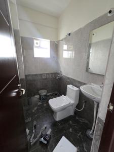 Bathroom Image of 1351 Sq.ft 2 BHK Builder Floor for rent in HSR Layout Bengaluru for Rs. 55000