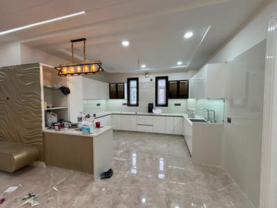 4 BHK Independent Builder Floor