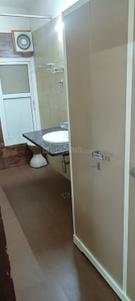 Bathroom Image of 2080 Sq.ft 3 BHK Apartment / Flat for rent in Janta Falcon View, JLPL Industrial Area Mohali for Rs. 70000