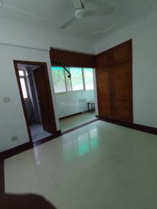 Bedroom Image of 2500 Sq.ft 5 BHK Apartment / Flat for rent in Naval Technical Officers Apartment, Sector 22 Dwarka New Delhi for Rs. 80000