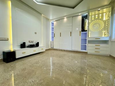 Bedroom Image of 1350 Sq.ft 3 BHK Builder Floor for sale in Ashok Vihar New Delhi for Rs. 35000000