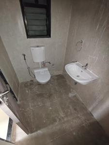 Image of 600 Sq.ft 2 BHK Apartment / Flat for rent in Dadar East, Mumbai for Rs. 54000