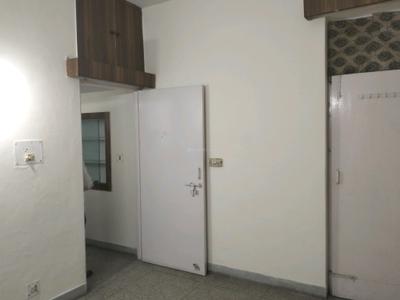 Bedroom Image of 1300 Sq.ft 3 BHK Apartment / Flat for sale in Vikaspuri New Delhi for Rs. 18500000