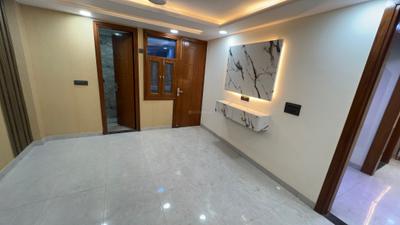 Bedroom Image of 1040 Sq.ft 3 BHK Builder Floor for sale in Pul Prahlad Pur New Delhi for Rs. 8500000