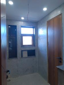 Common Bathroom Image of 2450 Sq.ft 4 BHK Builder Floor for rent in Green Field Colony Faridabad for Rs. 40000