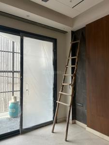 Bedroom Image of 3200 Sq.ft 5 BHK Builder Floor for sale in Rajendra Nagar Ghaziabad for Rs. 28200000