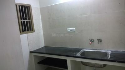 Kitchen Image of 750 Sq.ft 2 BHK Apartment / Flat for rent in Perambur Chennai for Rs. 20000