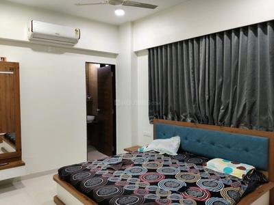 Bedroom Image of 1750 Sq.ft 3 BHK Apartment / Flat for sale in Shree Keshvam Heights, Tragad Ahmedabad for Rs. 9600000