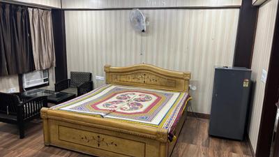 Bedroom Image of 900 Sq.ft 2 BHK Apartment / Flat for rent in Sector 3A Gurgaon for Rs. 25000
