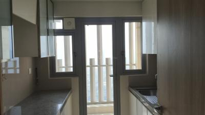 Kitchen Image of 1012 Sq.ft 3 BHK Apartment / Flat for rent in Piramal Aranya, Byculla Mumbai for Rs. 175004
