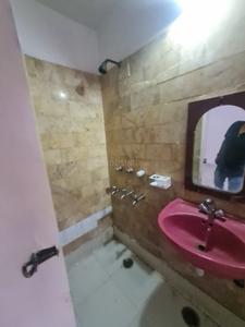 Image of 1300 Sq.ft 3 BHK Builder Floor for rent in Model Town, New Delhi for Rs. 30000