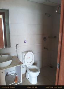 Bathroom Image of 1900 Sq.ft 3 BHK Apartment / Flat for sale in Nikoo Homes V, Kannuru Bengaluru for Rs. 18000000