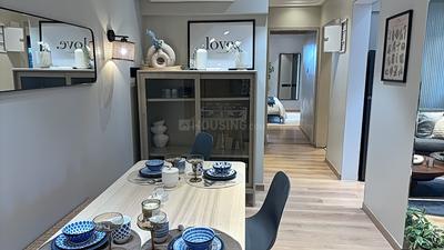 Avant Hillway Living Room 1