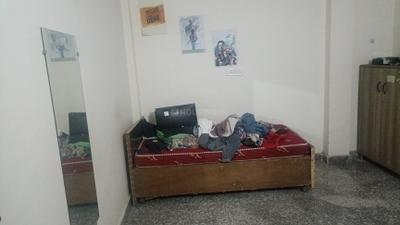 Bedroom Image of 1500 Sq.ft 2 BHK Apartment / Flat for rent in Sector 15 Dwarka New Delhi for Rs. 16000