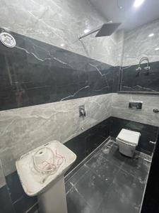 Image of 580 Sq.ft 2 BHK Builder Floor for sale in Shalimar Bagh, New Delhi for Rs. 7500000
