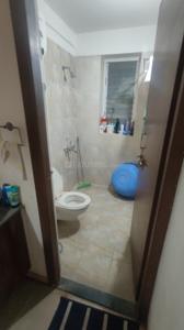 Bathroom Image of 1050 Sq.ft 2 BHK Apartment / Flat for rent in Alembic Alchemy Veda, Chhani Jakat Naka Vadodara for Rs. 25000