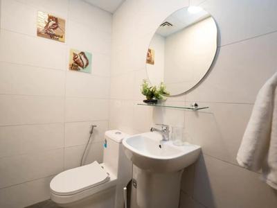Bathroom Image of 826 Sq.ft 1 BHK Apartment / Flat for sale in Dubai Marina Dubai for Rs. 30000000