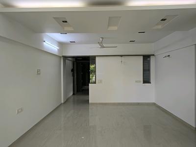 Living Room Image of 700 Sq.ft 2 BHK Apartment / Flat for rent in Vile Parle East Mumbai for Rs. 96000