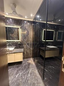Bathroom Image of 2700 Sq.ft 4 BHK Builder Floor for sale in East Of Kailash New Delhi for Rs. 90000000