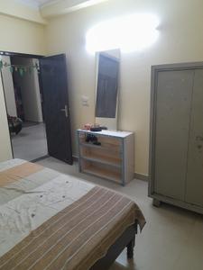 Bedroom Image of 900 Sq.ft 2 BHK Apartment / Flat for rent in Aashiyana Apartments, Sector 70 Noida for Rs. 22000