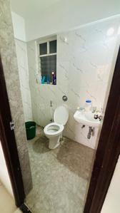 Bathroom Image of 610 Sq.ft 1 BHK Apartment / Flat for rent in Ganga Fernhill Phase I, Undri Pune for Rs. 17000