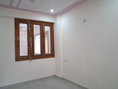 Bedroom Image of 2500 Sq.ft 4 BHK Builder Floor for rent in Sector 112 Noida for Rs. 50000