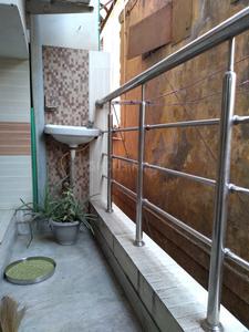 Balcony Image of 1399 Sq.ft 3 BHK Builder Floor for rent in Karol Bagh New Delhi for Rs. 40092