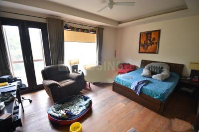 Bedroom Image of 4500 Sq.ft 4 BHK Apartment / Flat for sale in Maharani Bagh New Delhi for Rs. 152500000