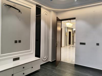 Bedroom Image of 2700 Sq.ft 4 BHK Builder Floor for sale in Paramount Luxury Floors Sushant Lok 3 B Block, Sector 57 Gurgaon for Rs. 38000000