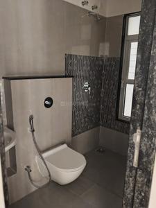 Image of 1100 Sq.ft 2 BHK Apartment / Flat for rent in K Raheja Sterling, Kondhwa, Pune for Rs. 29000