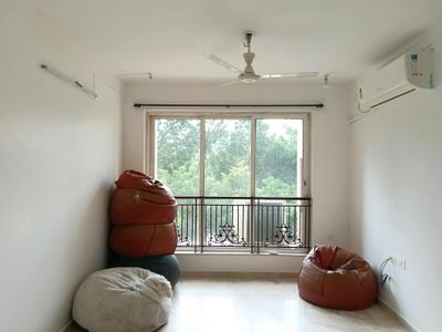 Living Room Image of 1970 Sq.ft 3 BHK Apartment / Flat for sale in Hiranandani Rodas Enclave Annora, Hiranandani Estate Thane for Rs. 40000000