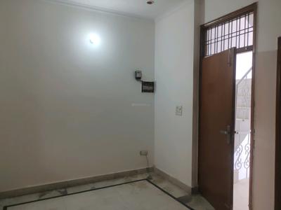 Living Room Image of 800 Sq.ft 2 BHK Builder Floor for rent in Sector 49 Faridabad for Rs. 15000