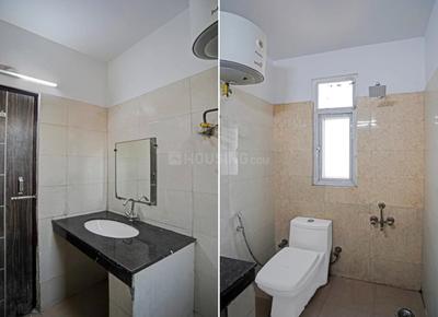 Bathroom Image of HOUSITIZE PG  in Sector 66, Noida