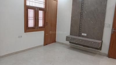 Bedroom Image of 1800 Sq.ft 4 BHK Builder Floor for sale in Shalimar Garden Ghaziabad for Rs. 16500000