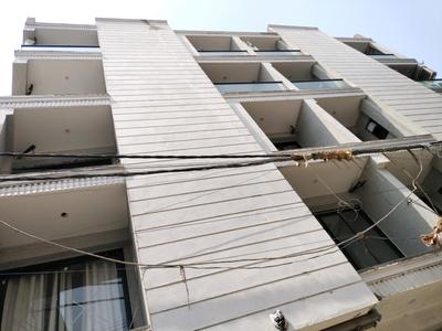 Building Image of 1750 Sq.ft 3 BHK Apartment / Flat for sale in Sector 27 Dwarka New Delhi for Rs. 8500000