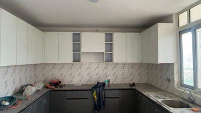 Kitchen Image of 3050 Sq.ft 4 BHK Apartment / Flat for sale in Solutrean Caladium, Sector 109 Gurgaon for Rs. 31500000