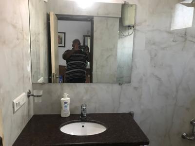 Bathroom Image of 3900 Sq.ft 5 BHK Independent House for rent in Vastrapur Ahmedabad for Rs. 120000