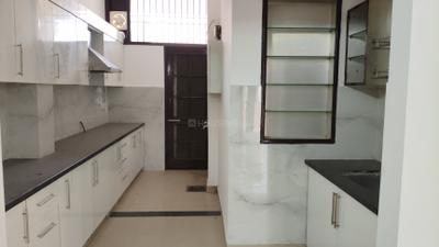 Kitchen Image of 1836 Sq.ft 3 BHK Builder Floor for rent in Sector 10 Gurgaon for Rs. 28000
