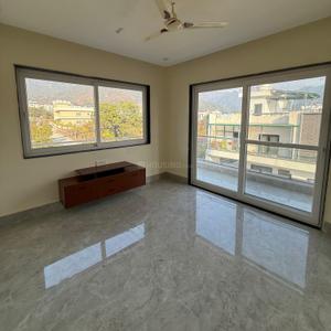 Living Room Image of 2000 Sq.ft 3 BHK Builder Floor for sale in Kulhan Dehradun for Rs. 12500000