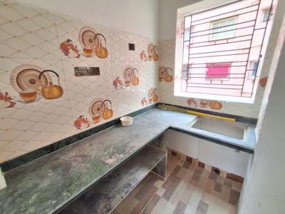 Kitchen Image of 765 Sq.ft 2 BHK Apartment / Flat for sale in Keshtopur Kolkata for Rs. 2900000