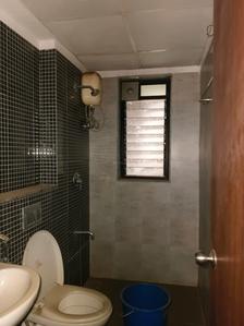 Common Bathroom Image of 1200 Sq.ft 3 BHK Apartment / Flat for rent in Lodha Lakeshore Greens, Palava Phase 2 Thane for Rs. 17000