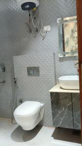Image of 1395 Sq.ft 3 BHK Builder Floor for sale in Surajmal Vihar, New Delhi for Rs. 30000000