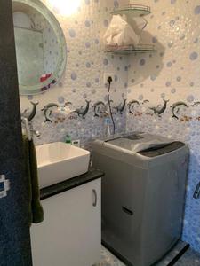 Bathroom Image of 1500 Sq.ft 3 BHK Apartment / Flat for rent in Tyagi Uttam Townscapes, Yerawada Pune for Rs. 55000